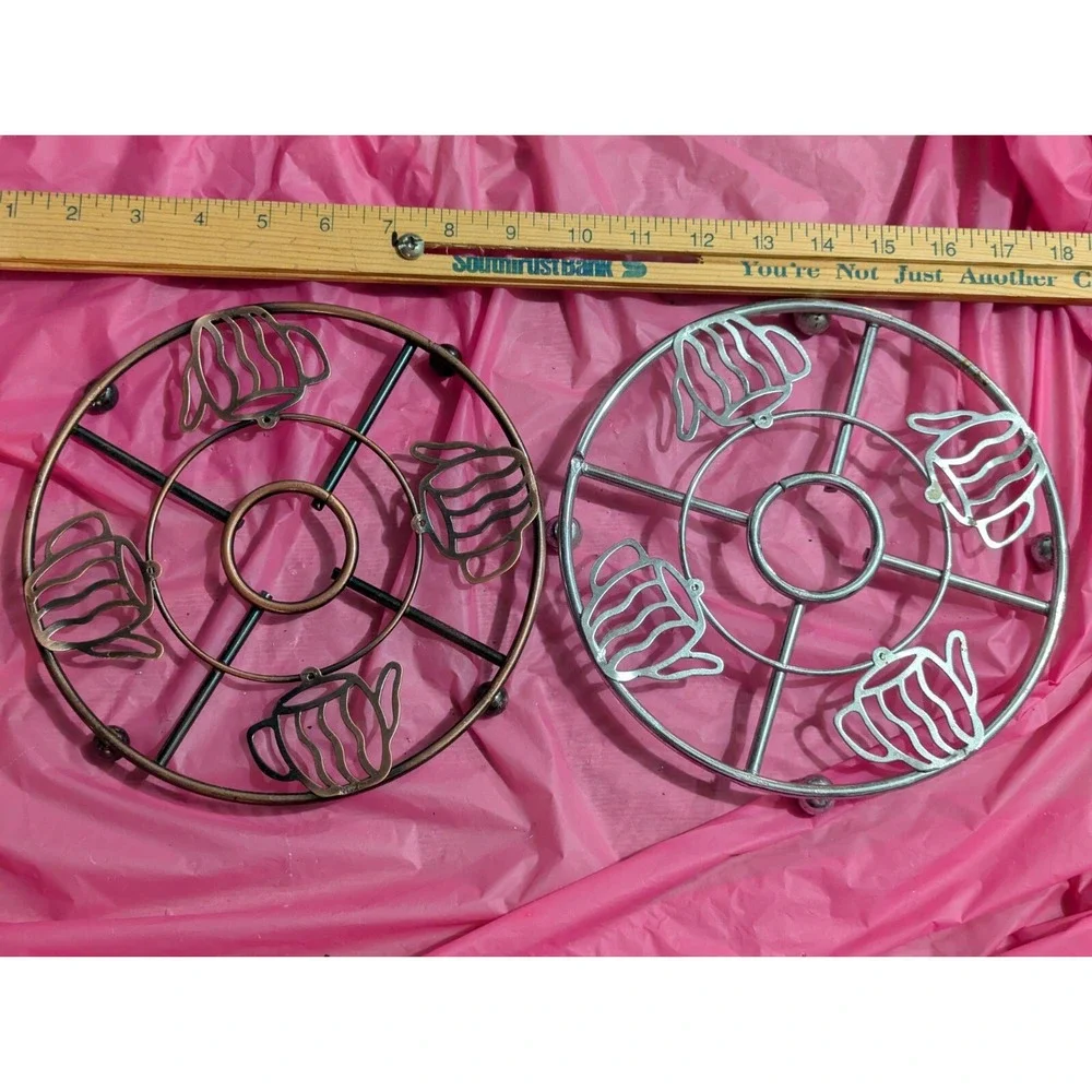 2 lot Metal coffee tea cup design round trivets‎